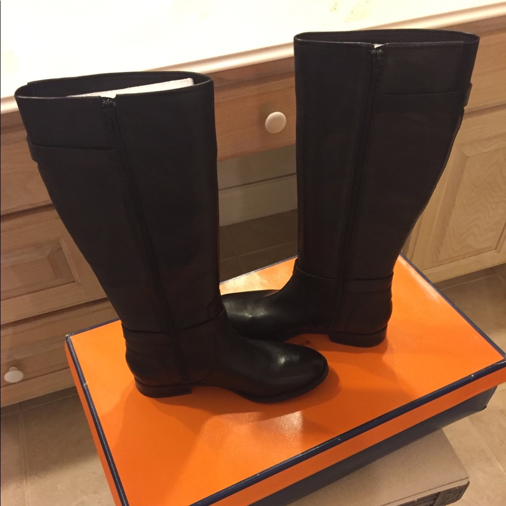 Arturo Chiang Boots
